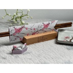 Personalized Japanese Chopsticks Set with Wooden Stand, Origami Wrap, Sticks Rest & Soy Sauce Dish – Unique Gift for Japanese Cu