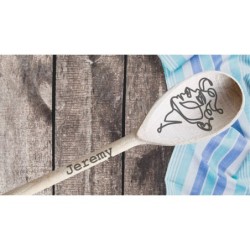 Set of 2 Personalized Engraved Wooden Spoons, Custom Line Art Spoon For Married Couples, Housewarming Gif, Baking Gift For Newly