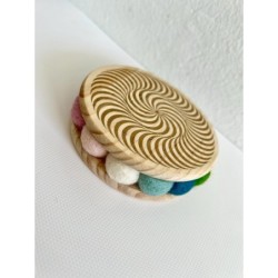 Optical Illusion Wooden Felt Coaster, 2 different designs on each side, Elegant Table Decor for Drinks